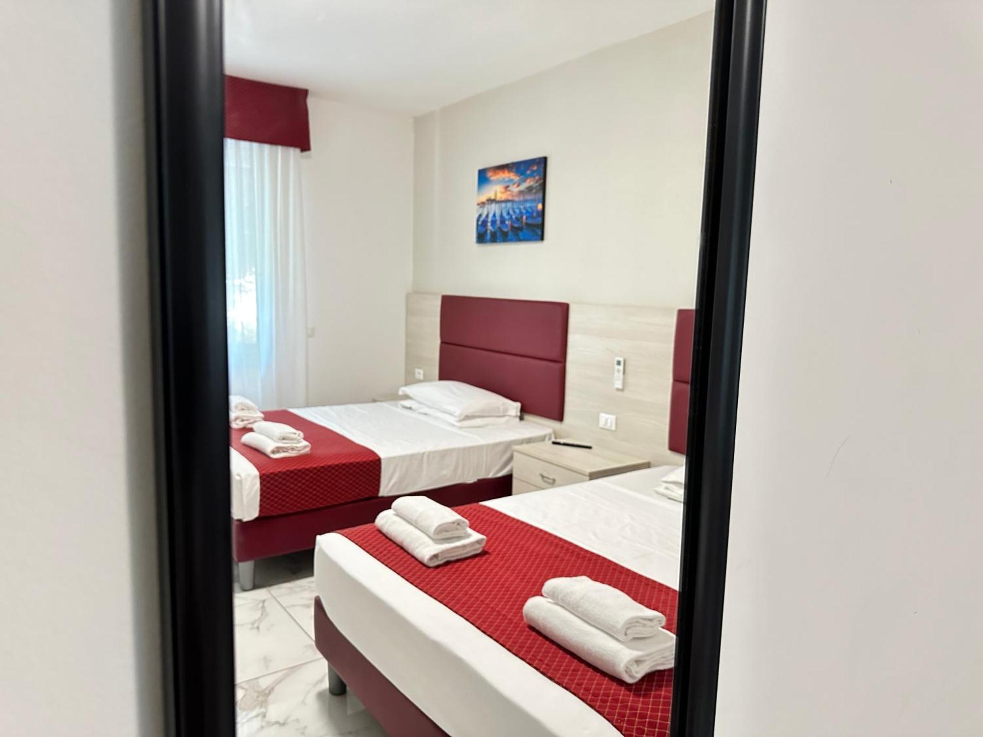 Отель Dream Hub Местре Экстерьер фото